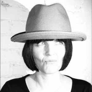 Meet your Posher, Simone